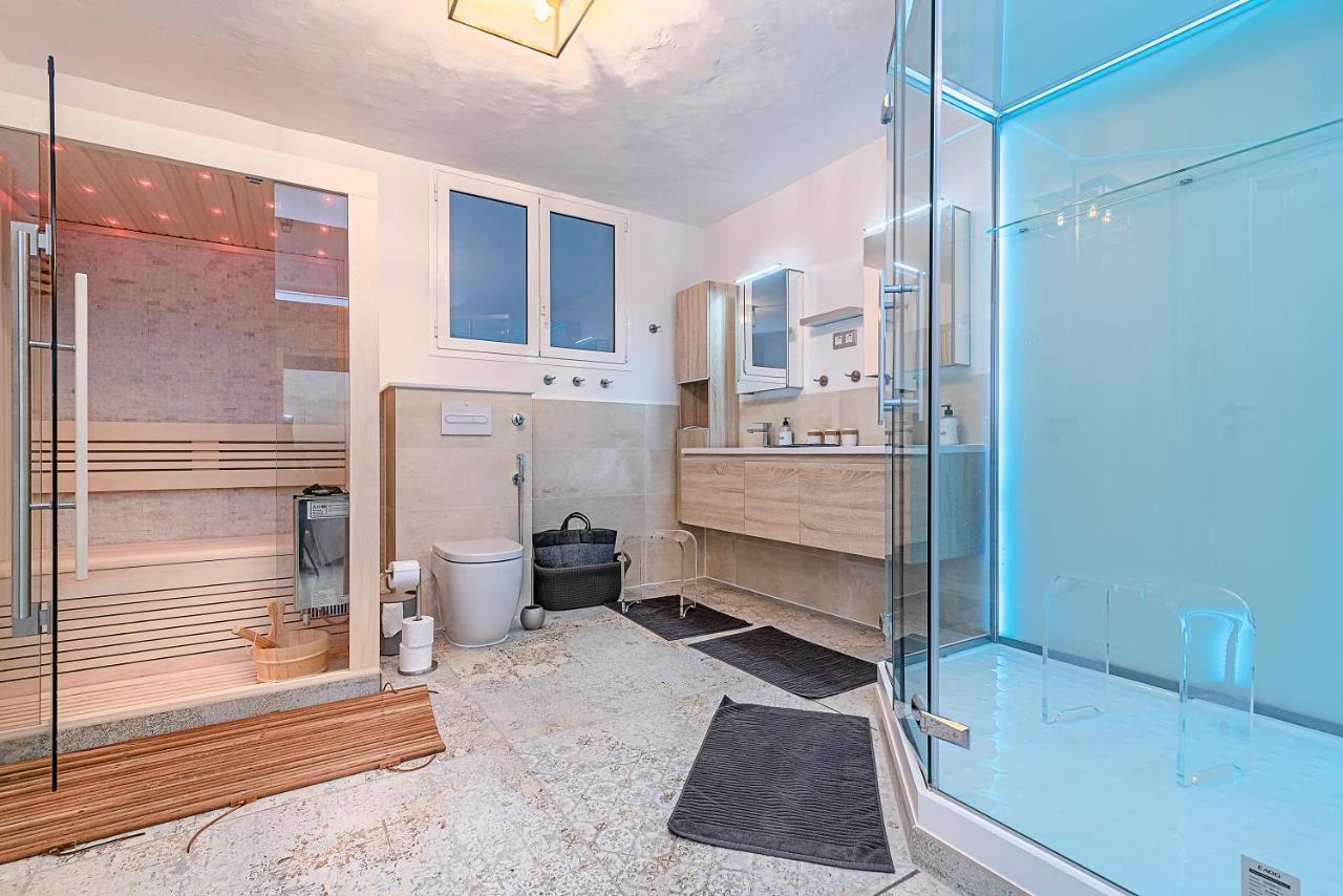 Mogan Luxury Apartment, Sea Views, Jacuzzi And Sauna. Екстериор снимка