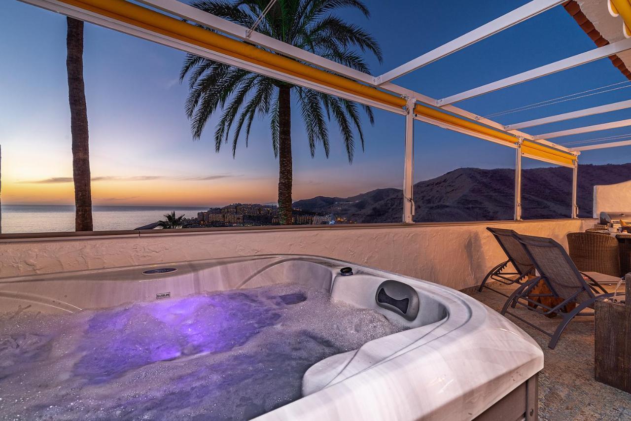 Mogan Luxury Apartment, Sea Views, Jacuzzi And Sauna. Екстериор снимка
